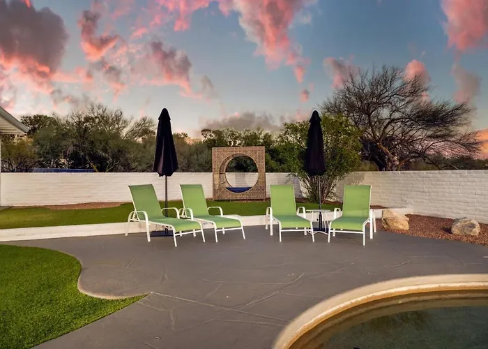 Heated Pool, Spa, 4 Bedroom 3.5 Ba, Mountain Views