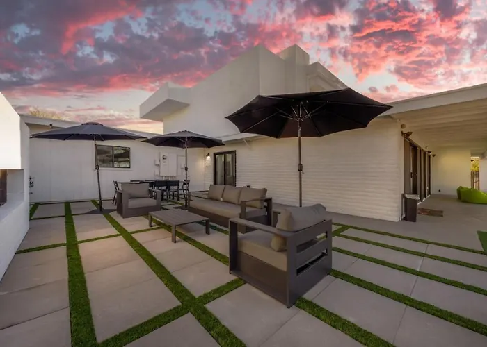 Heated Pool, Spa, 4 Bedroom 3.5 Ba, Mountain Views *