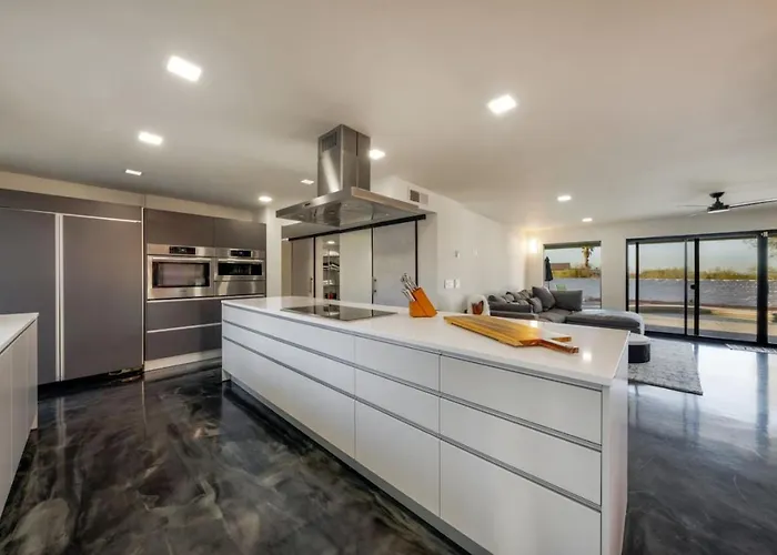 Heated Pool, Spa, 4 Bedroom 3.5 Ba, Mountain Views Tucson