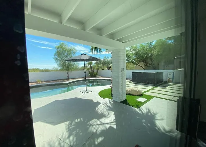 Heated Pool, Spa, 4 Bedroom 3.5 Ba, Mountain Views * Tucson