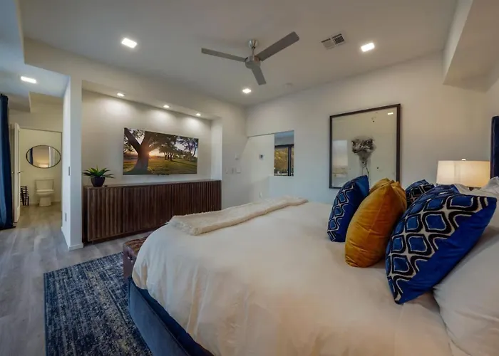 Heated Pool, Spa, 4 Bedroom 3.5 Ba, Mountain Views Tucson