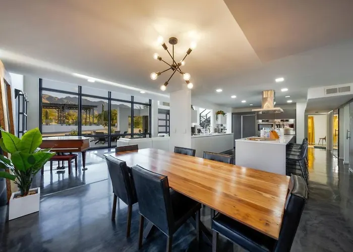 Heated Pool, Spa, 4 Bedroom 3.5 Ba, Mountain Views * Tucson