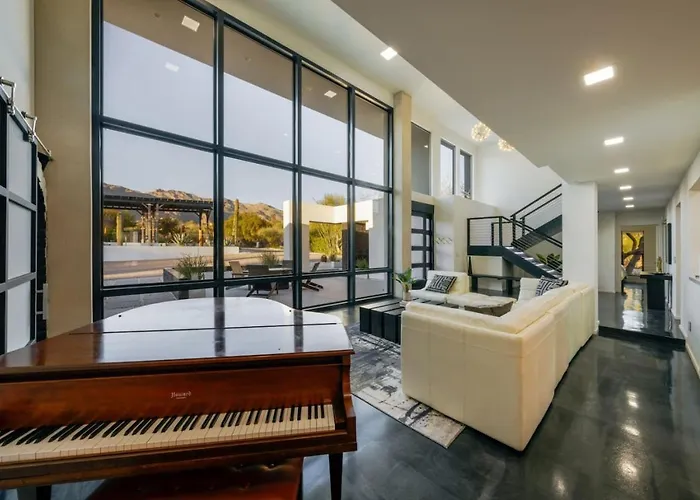 Heated Pool, Spa, 4 Bedroom 3.5 Ba, Mountain Views *